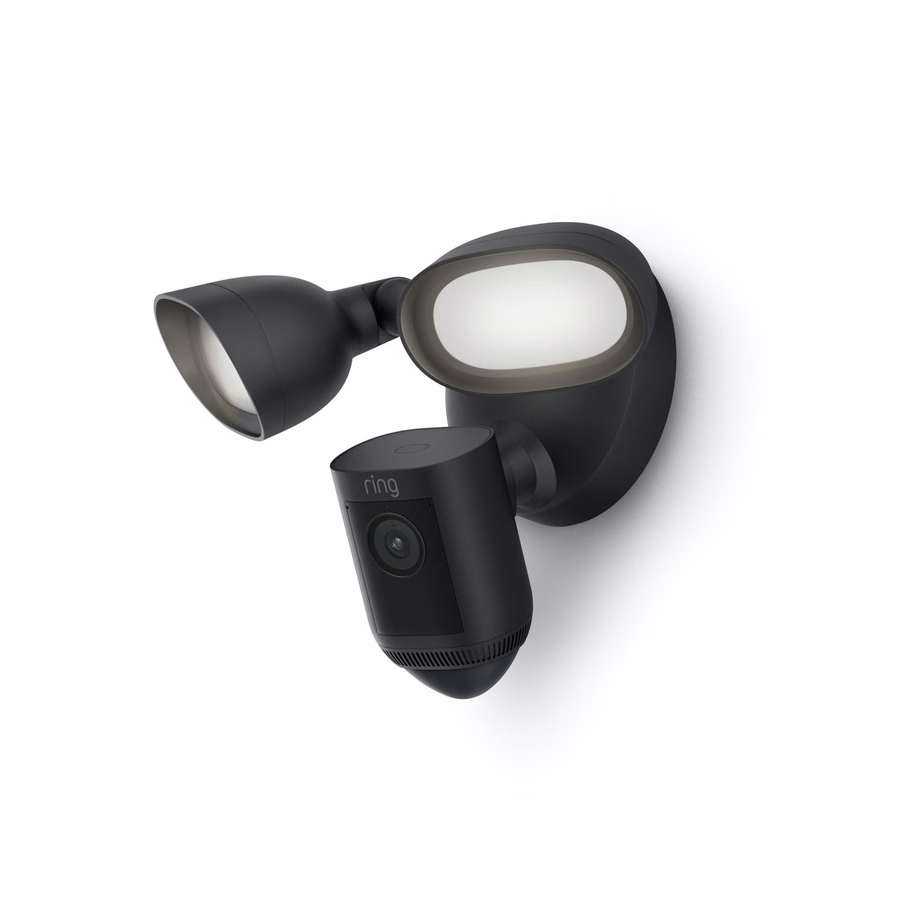 Floodlight Cam Pro - Retinal 2K を搭載