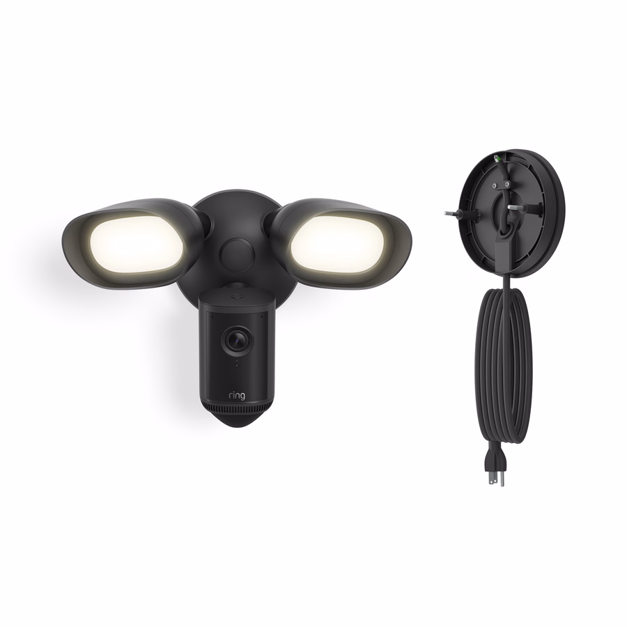 Floodlight Cam Pro(最新モデル)Retinal 4K搭載