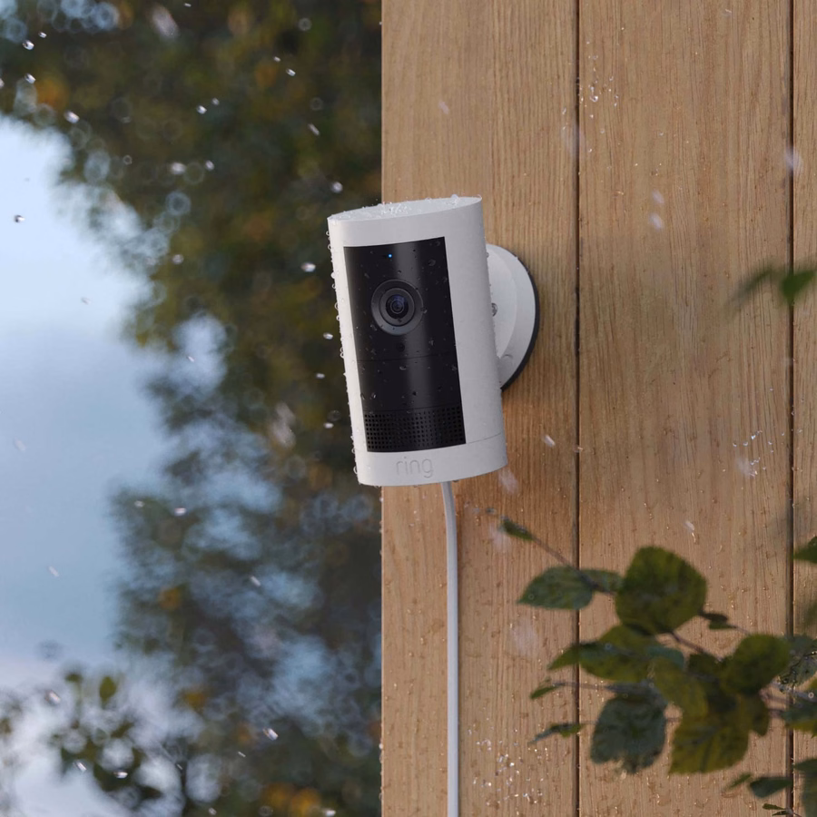 Outdoor Cam Plus - Retinal 2K を搭載